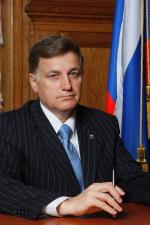 Вячеслав Макаров: Приоритетом для петербургского парламента остаётся соцподдержка