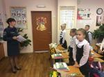 В школах Калининского района сотрудники МЧС провели традиционный «Урок безопасности»