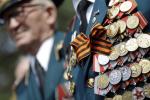 Петербургские ветераны начали получать выплаты к 75-летию Победы