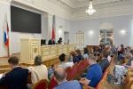 Глава администрации Сергей Петриченко рассказал жителям об особенностях закона о КРТ и реновации