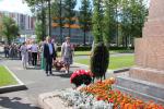 На Богословском кладбище почтили память участников Ленинградской битвы